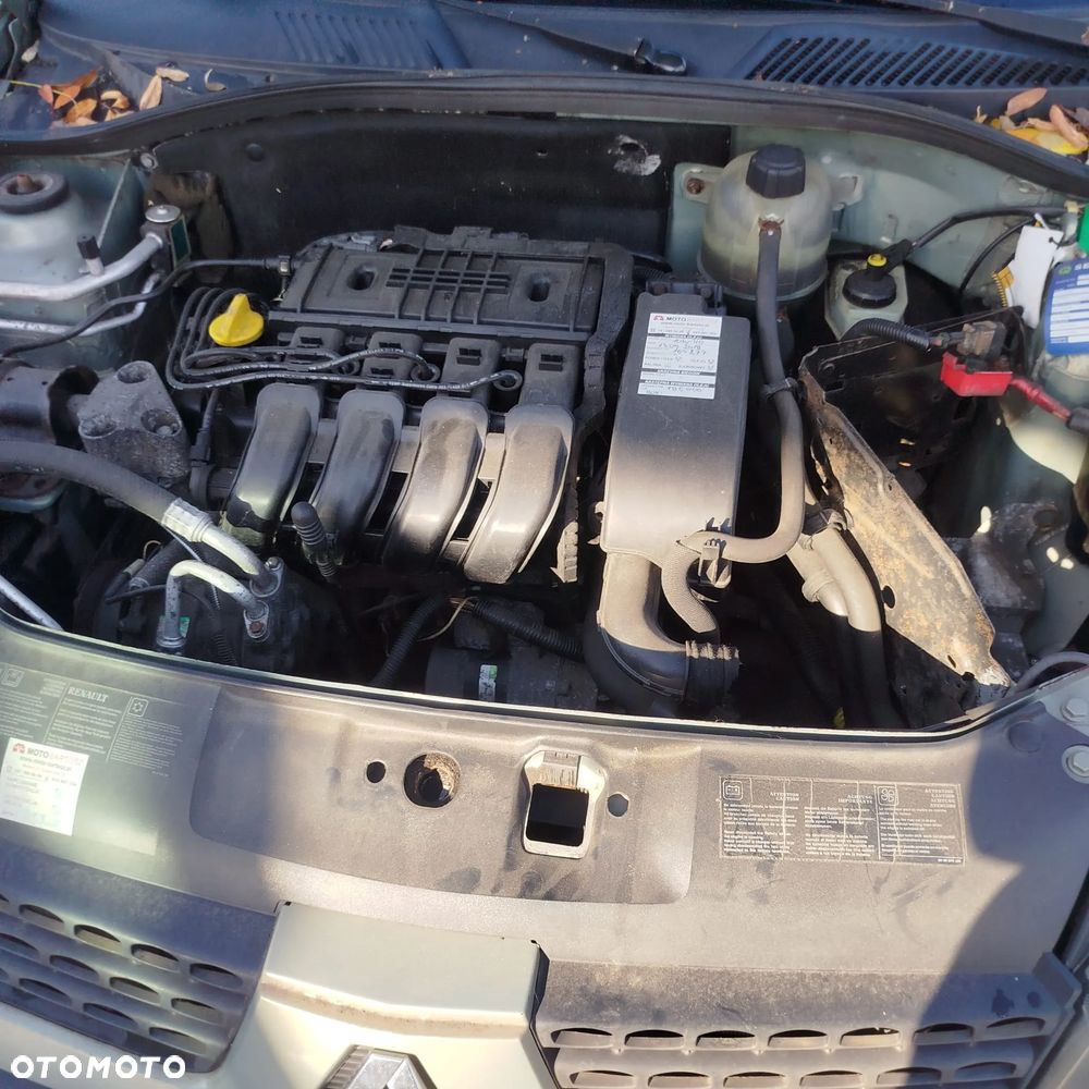 Renault Clio 2 na części. - 6