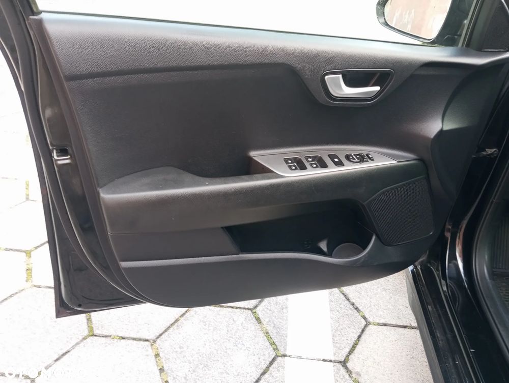 Kia Rio 1.0 T-GDI GT-Line - 16