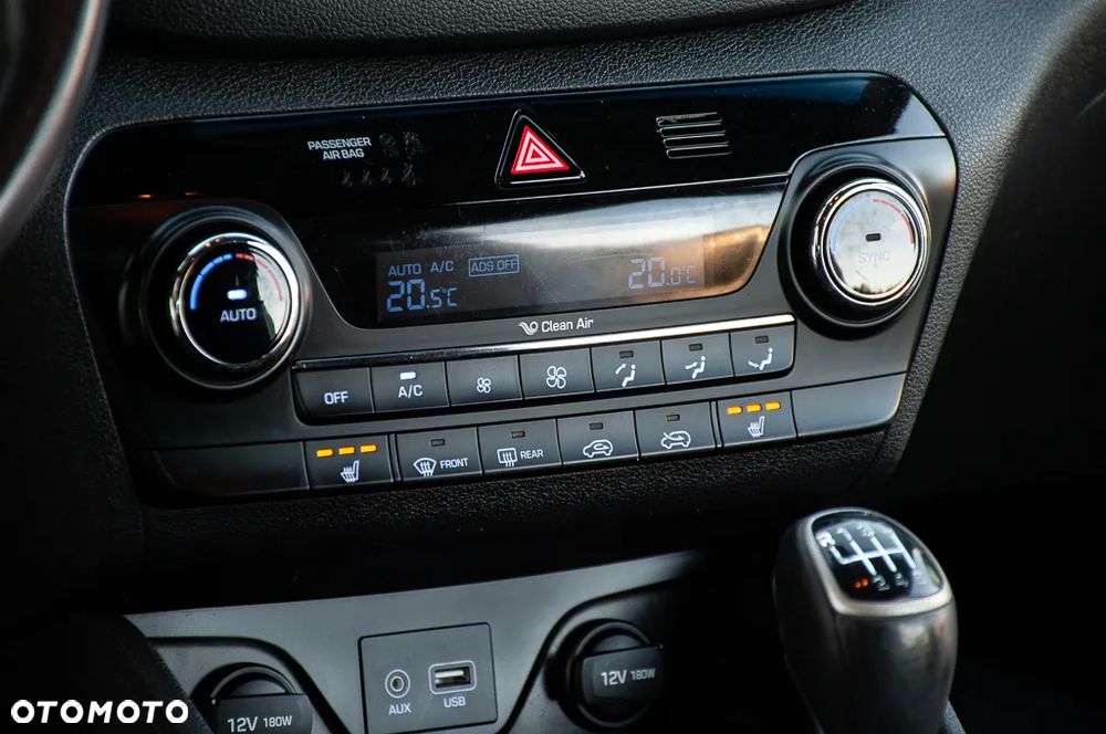 Hyundai Tucson blue 1.6 GDi 2WD Intro Edition - 37