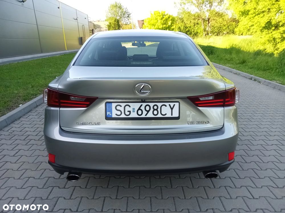 Lexus IS 250 Classic - 6