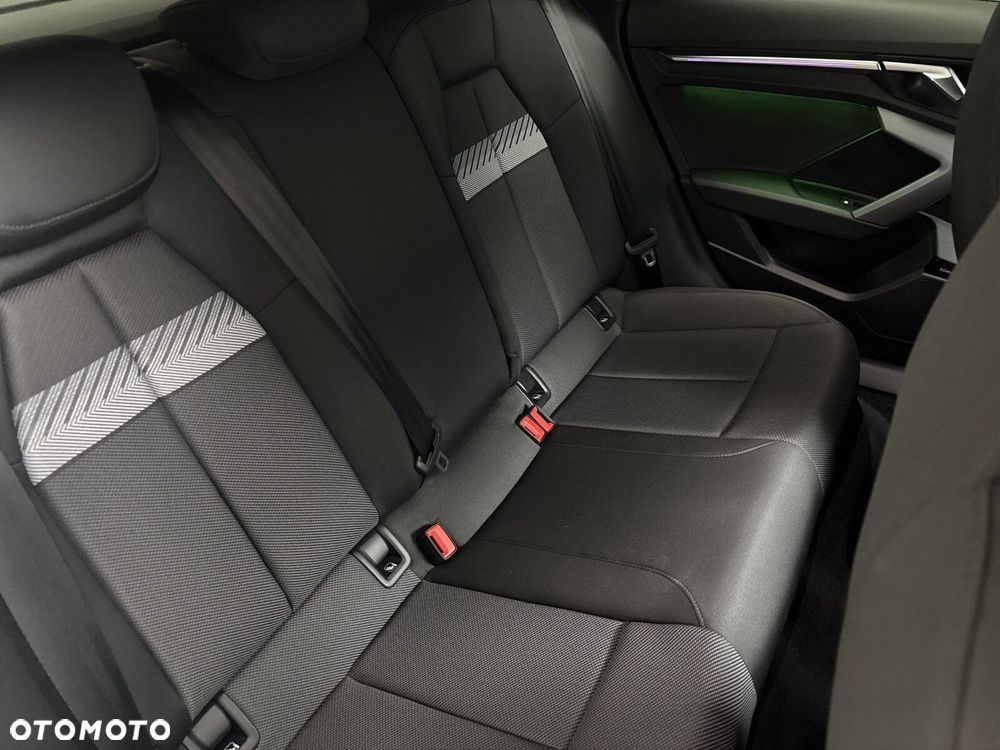 Audi A3 Sportback - 33
