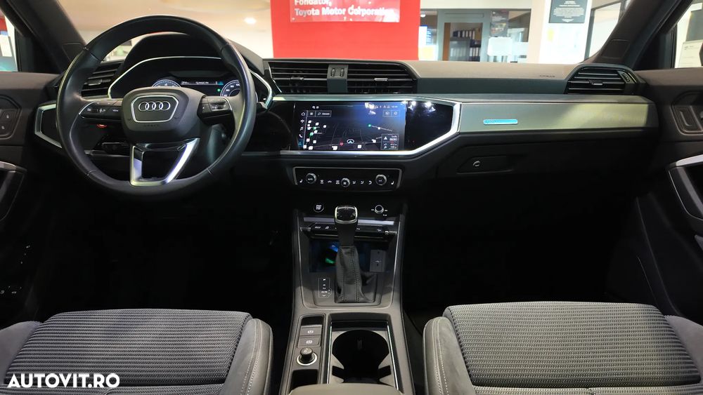 Audi Q3 45 TFSIe S tronic - 18