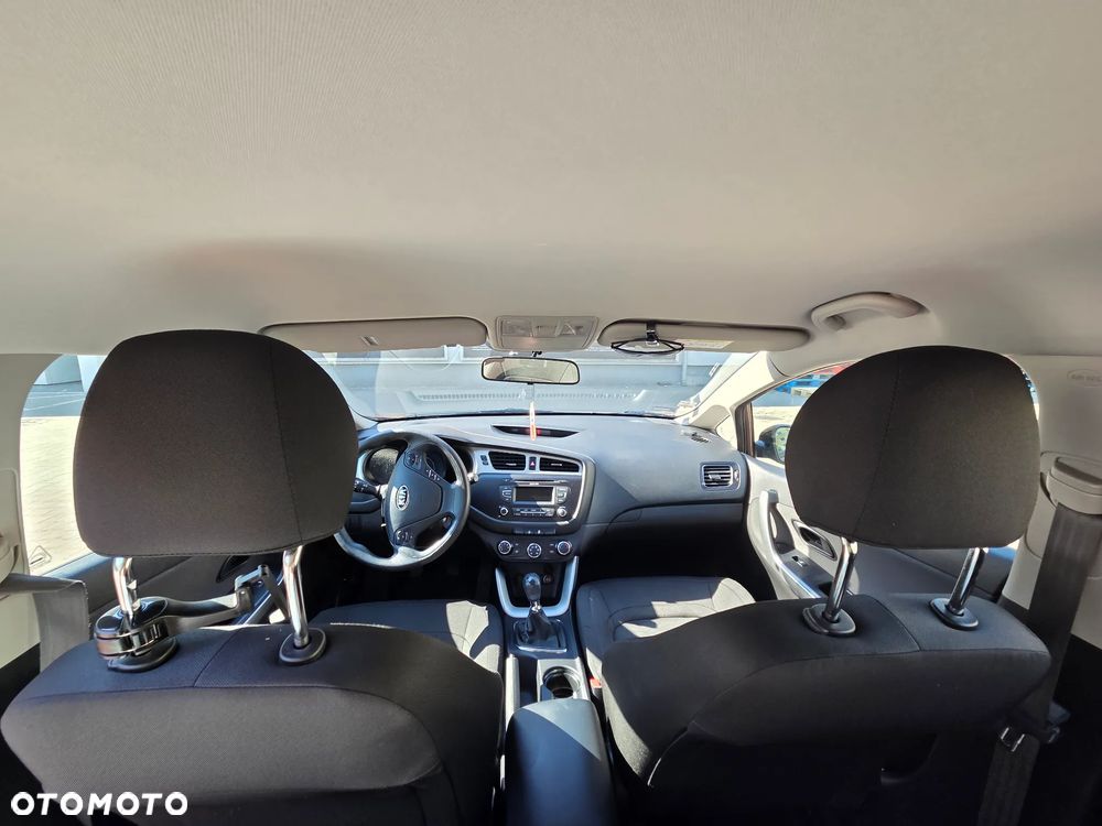 Kia Ceed 1.4 M - 12