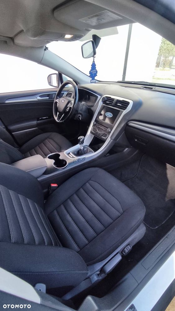 Ford Mondeo 1.5 EcoBoost Ambiente - 6