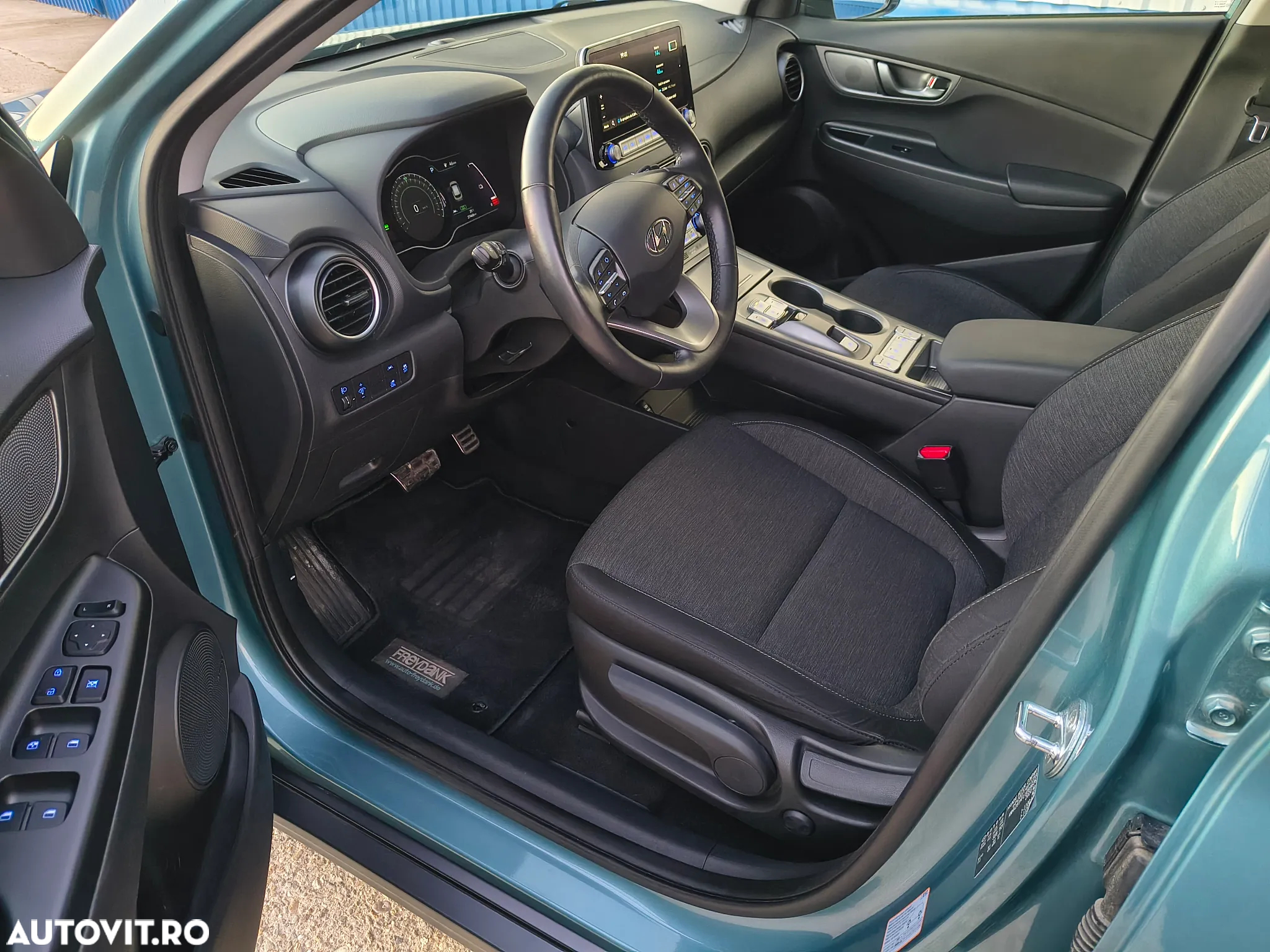 Hyundai KONA EV Advantage - 7