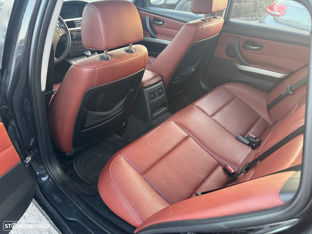 BMW 320 d DPF Edition Lifestyle - 13