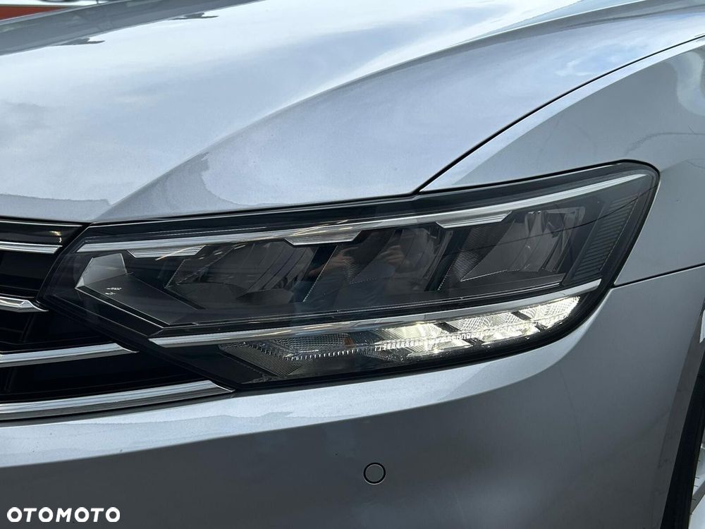 Volkswagen Passat 2.0 TDI EVO Business - 35