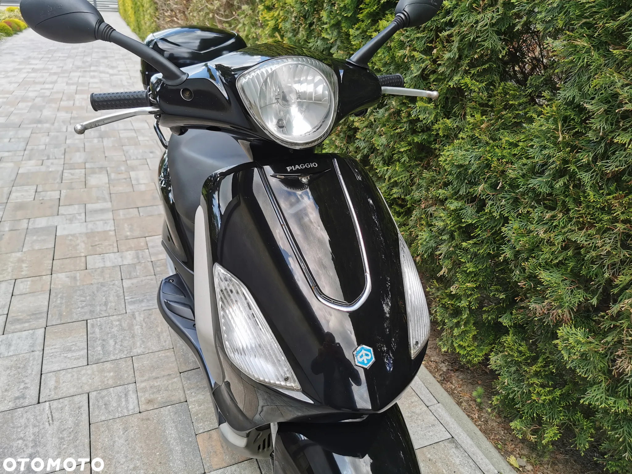 Piaggio FLY - 12