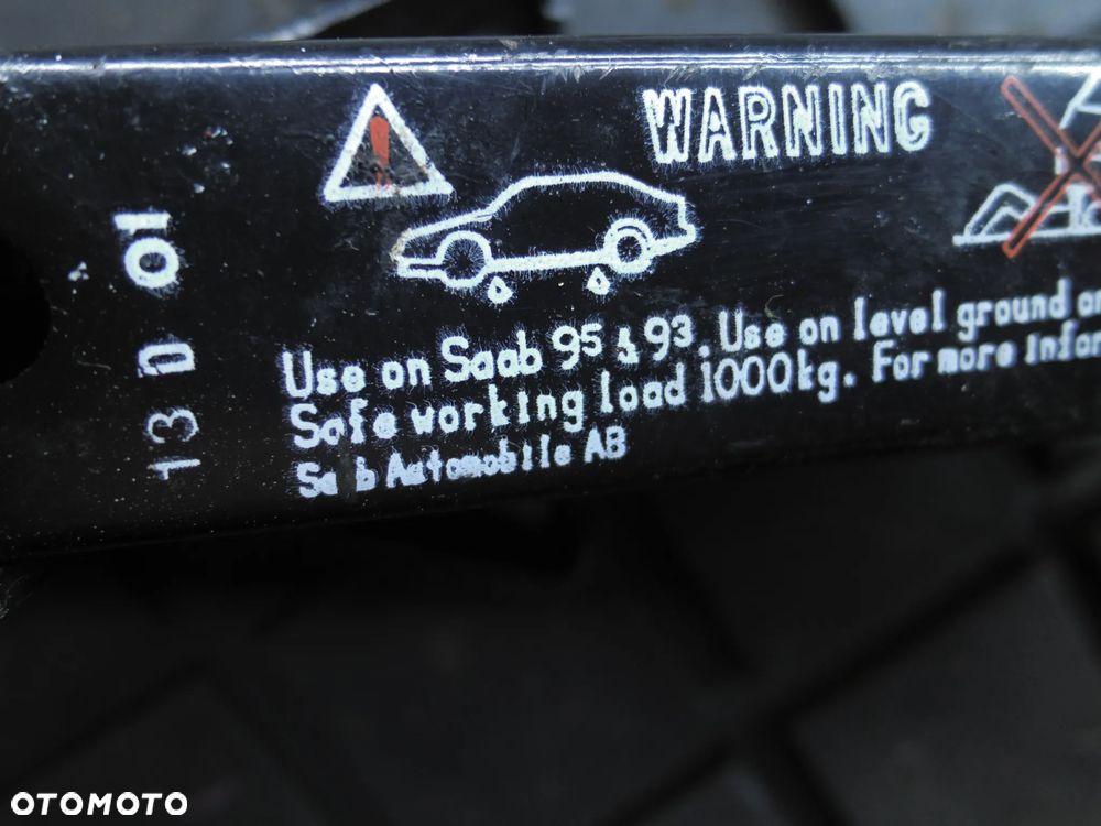 Saab 93 95 LEWAREK podnośnik auta - 2