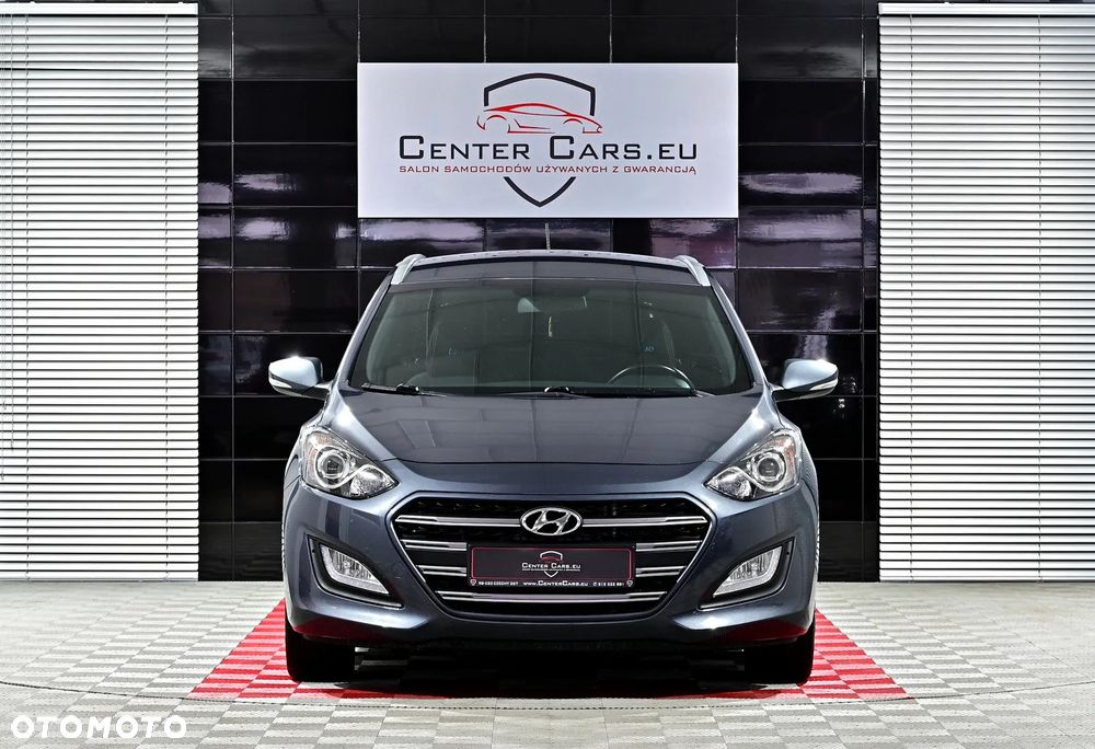 Hyundai i30 blue Kombi 1.6 CRDi DCT Passion - 3