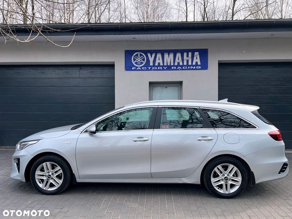 Kia Ceed 1.6 CRDi SCR M - 3