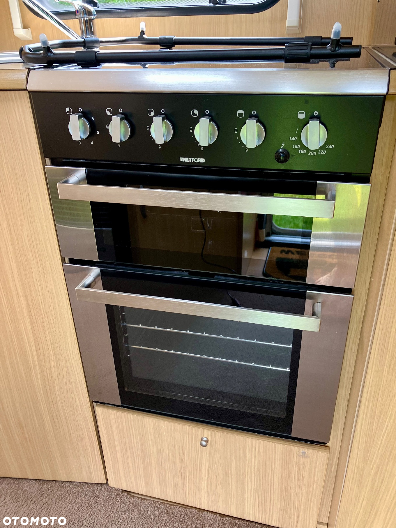 SWIFT Abbey gts 215 - 18