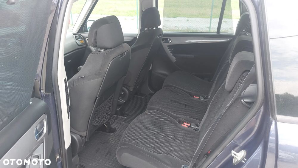 Citroën C4 Picasso - 9