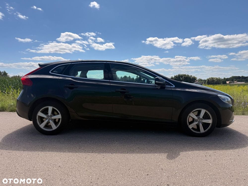 Volvo V40 D3 Momentum - 7