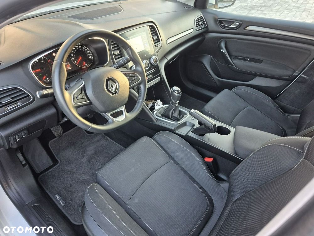 Renault Megane - 8