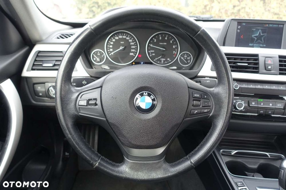 BMW Seria 3 - 11