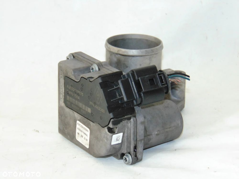Przepustnica 7701062300 5WY9150A Renault Megane Scenic Laguna Trafic II 1.9 DCI - 8