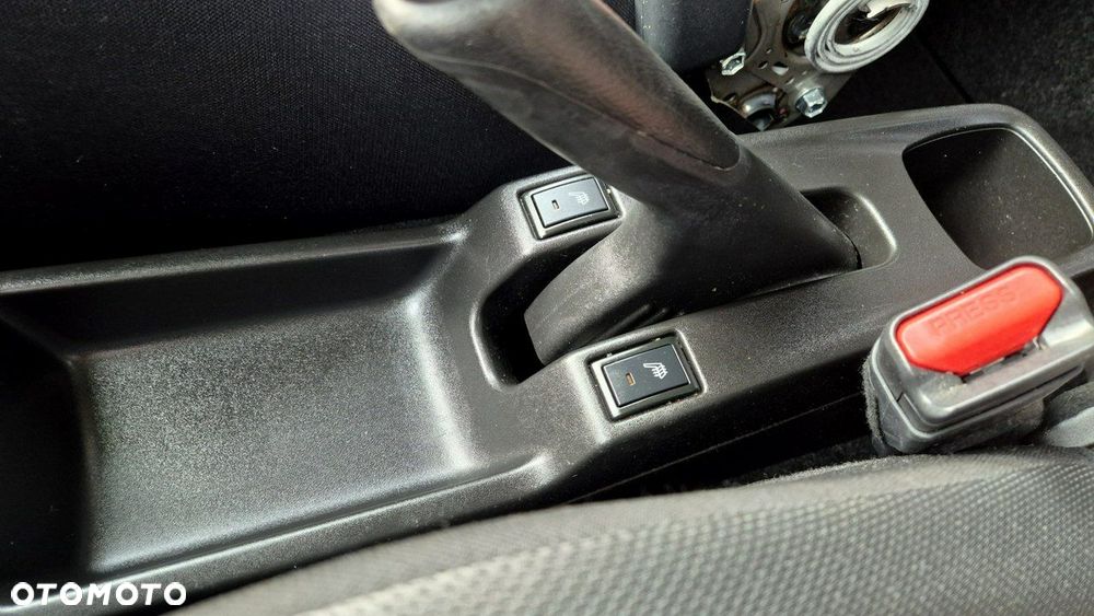 Suzuki Swift - 14