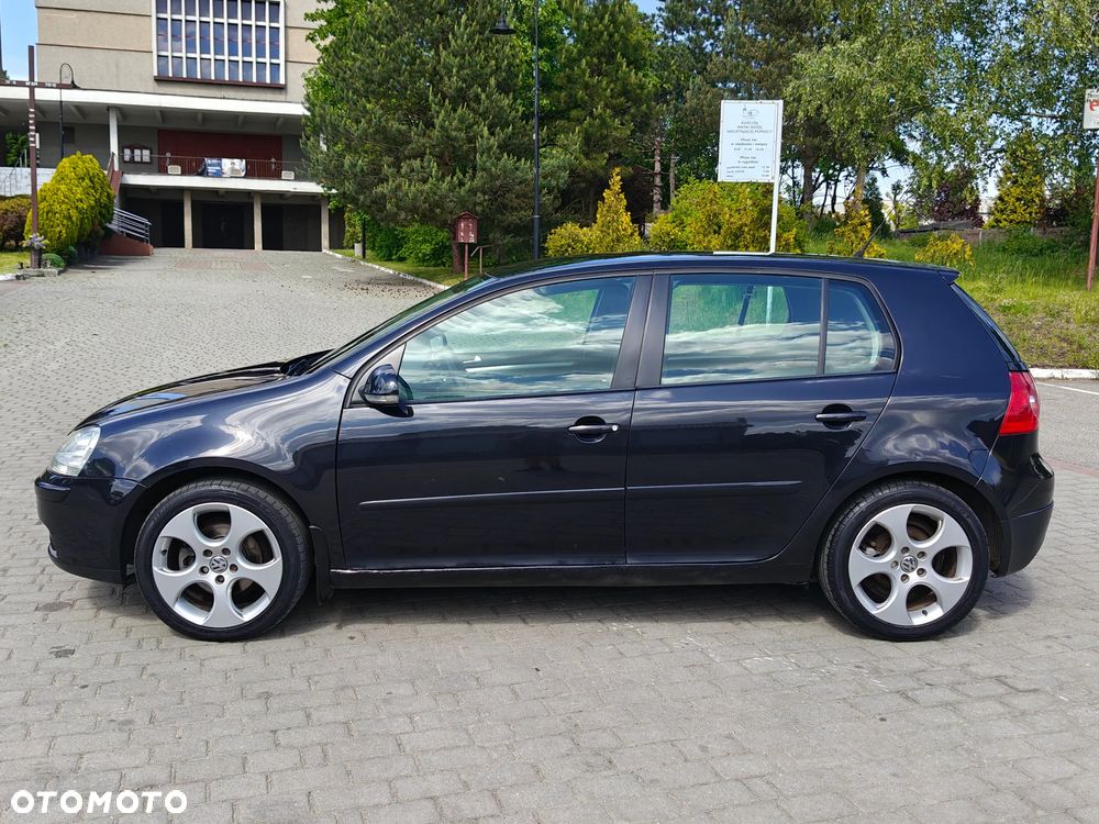 Volkswagen Golf 1.6 TDI Comfortline - 4