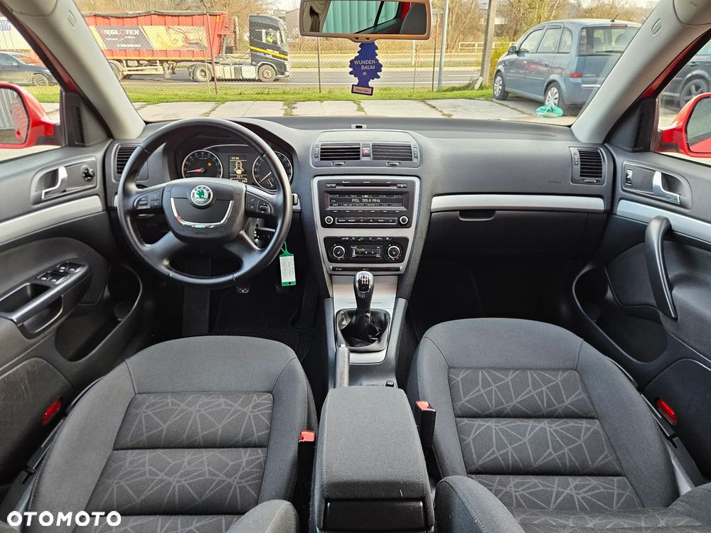Skoda Octavia 2.0 TDI Elegance - 11
