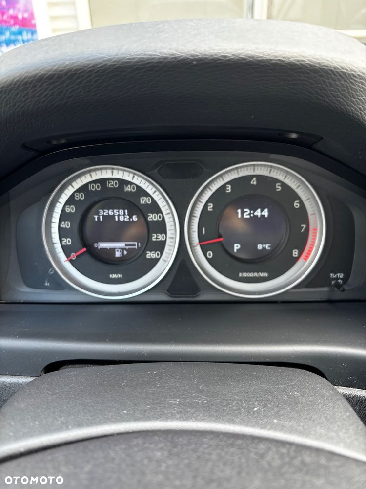 Volvo XC 70 - 14
