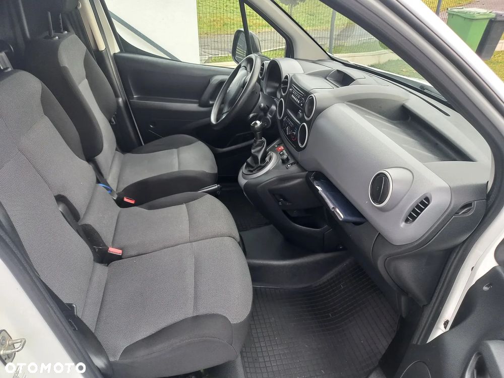 Peugeot Partner 1.6HDI 3-osob 2018 L2 Long VAT-23% Salon PL Klima Tempomat Długi - 10