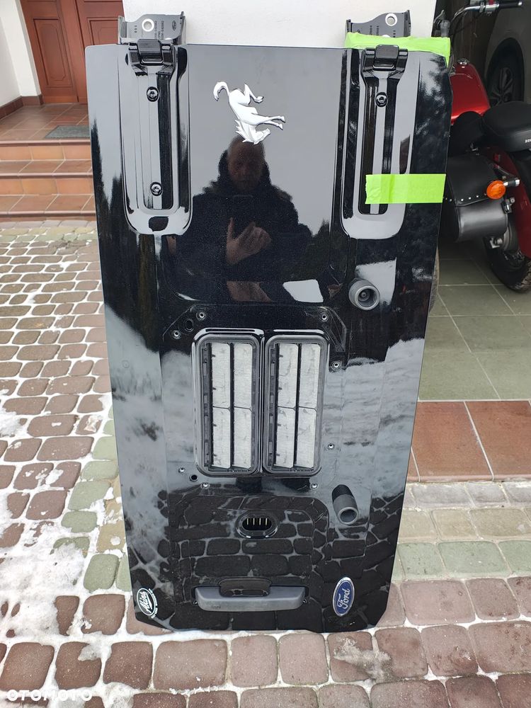 Klapa tylna bagażnika Ford Bronco - 2