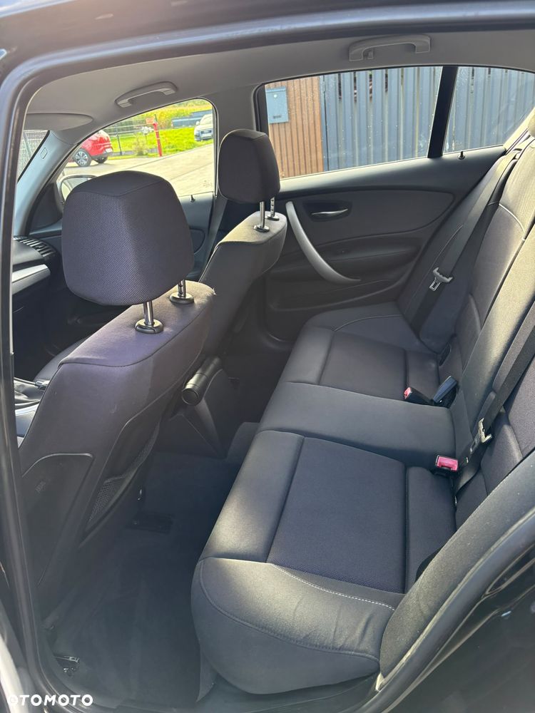 BMW Seria 1 118d - 5