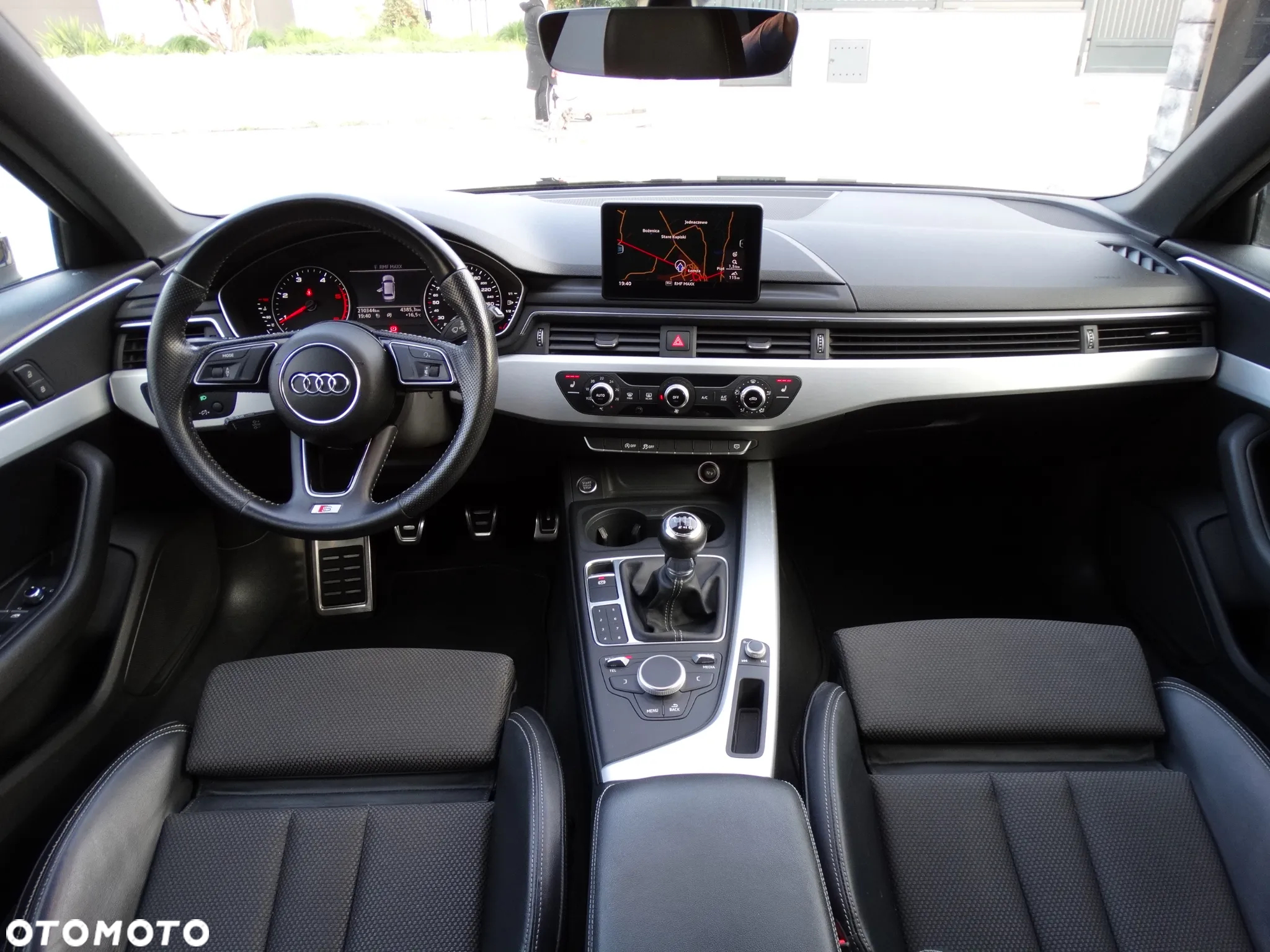 Audi A4 Avant 2.0 TDI DPF S line Sportpaket - 15