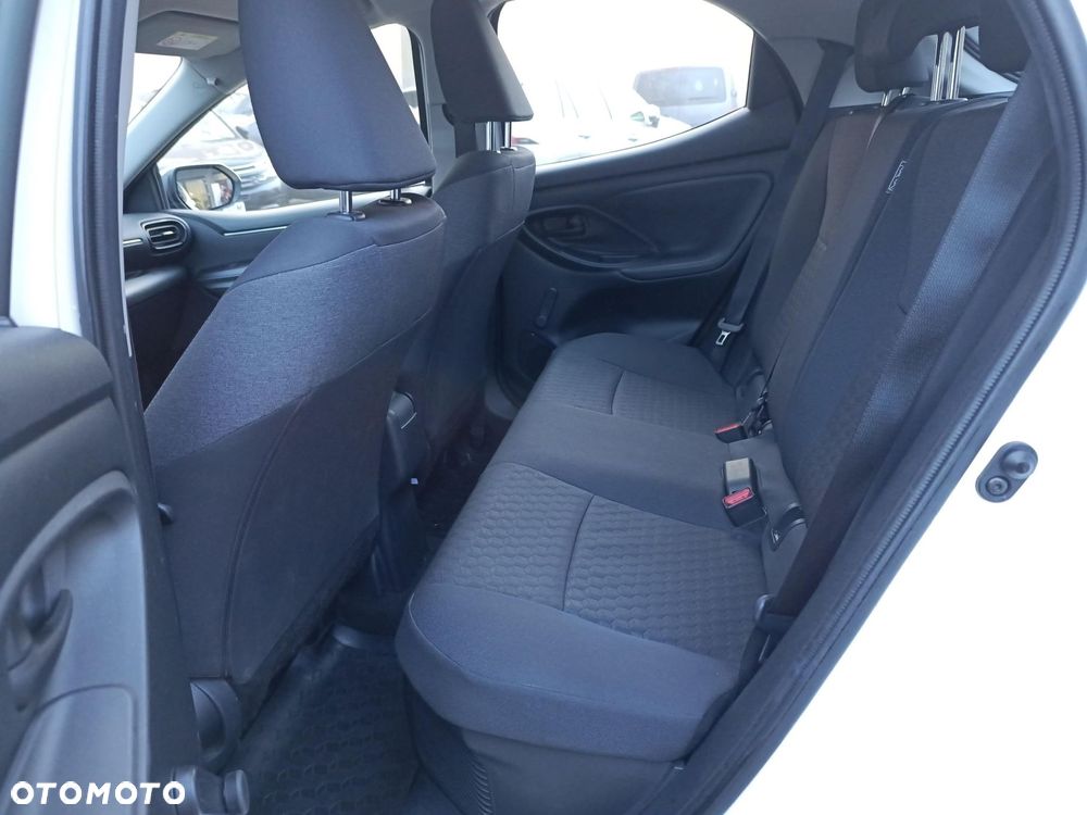 Toyota Yaris Hybrid 1.5 Comfort - 14