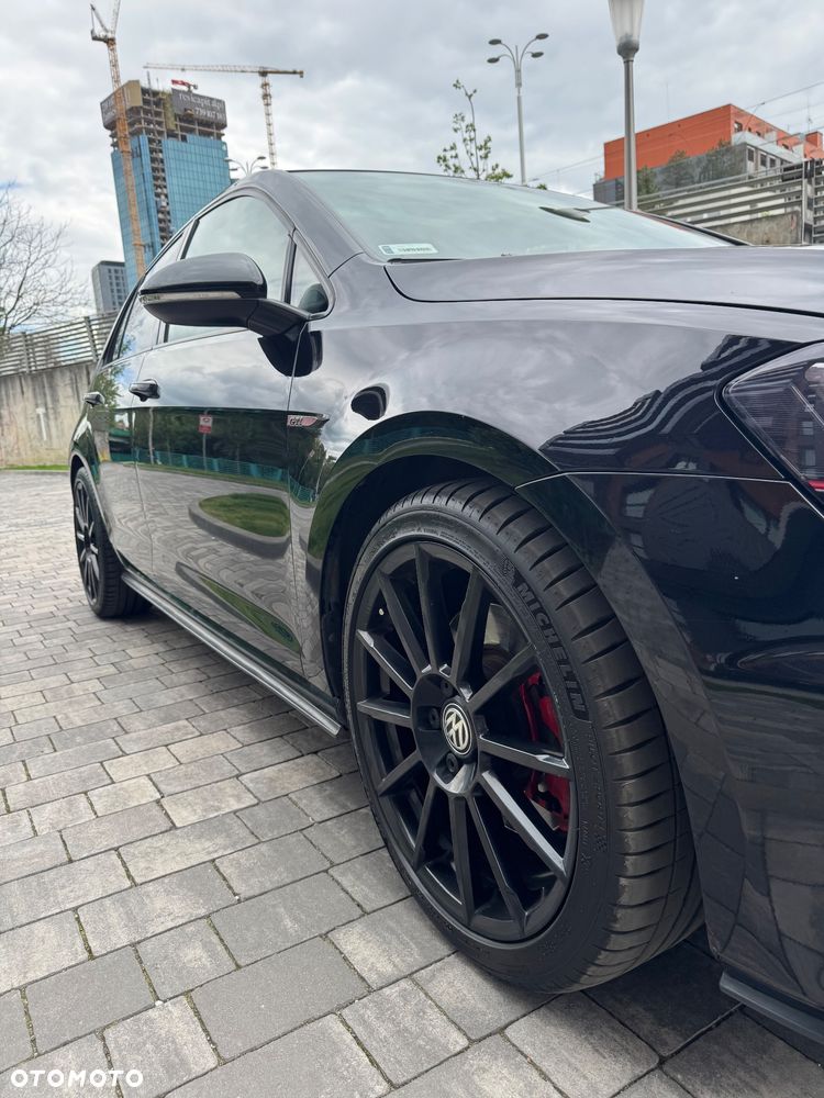 Volkswagen Golf - 7