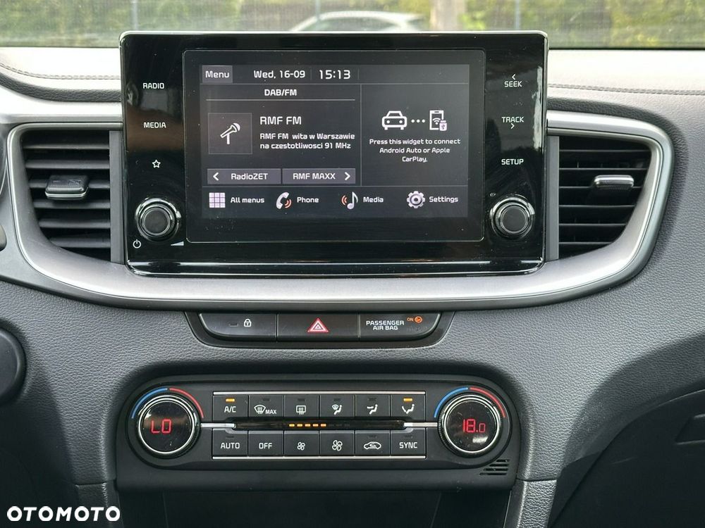 Kia Ceed - 21