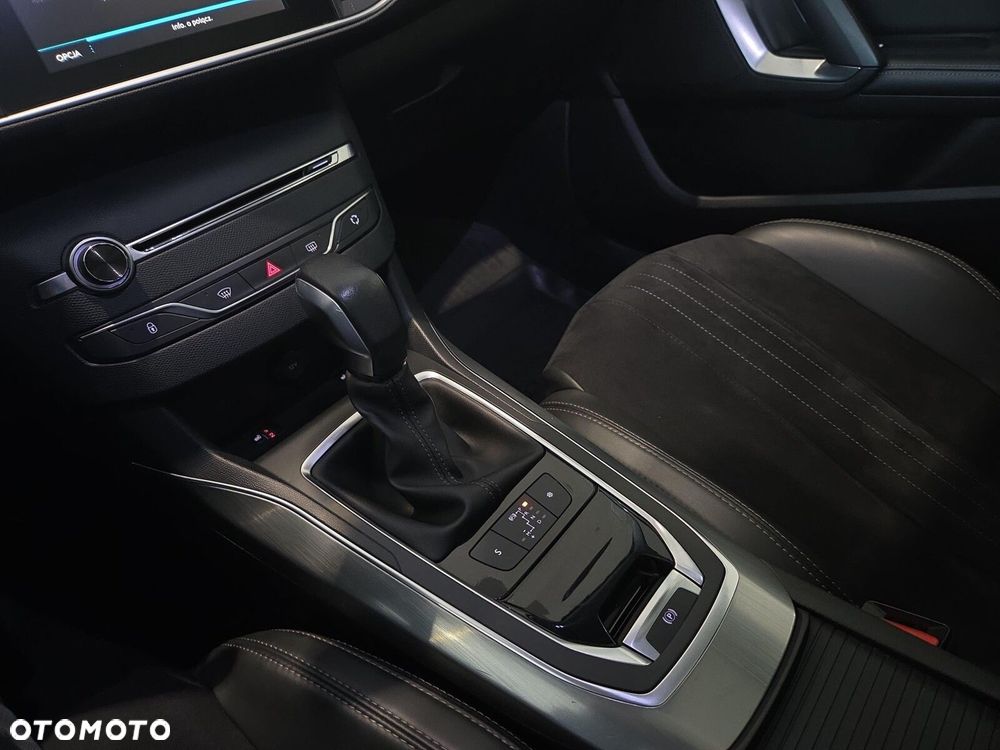 Peugeot 308 - 15