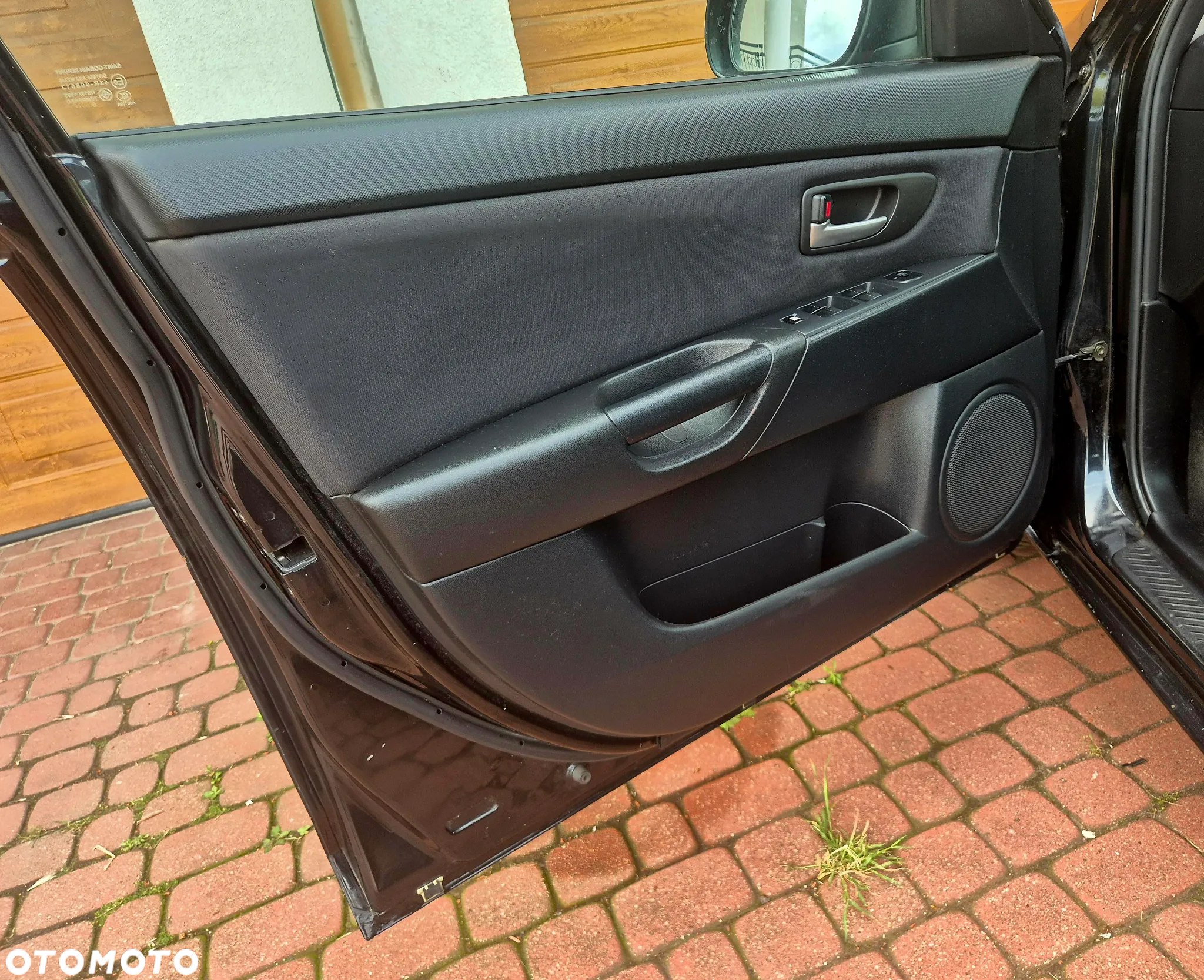 Mazda 3 1.6 Active - 27