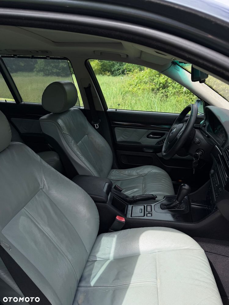BMW Seria 5 - 15