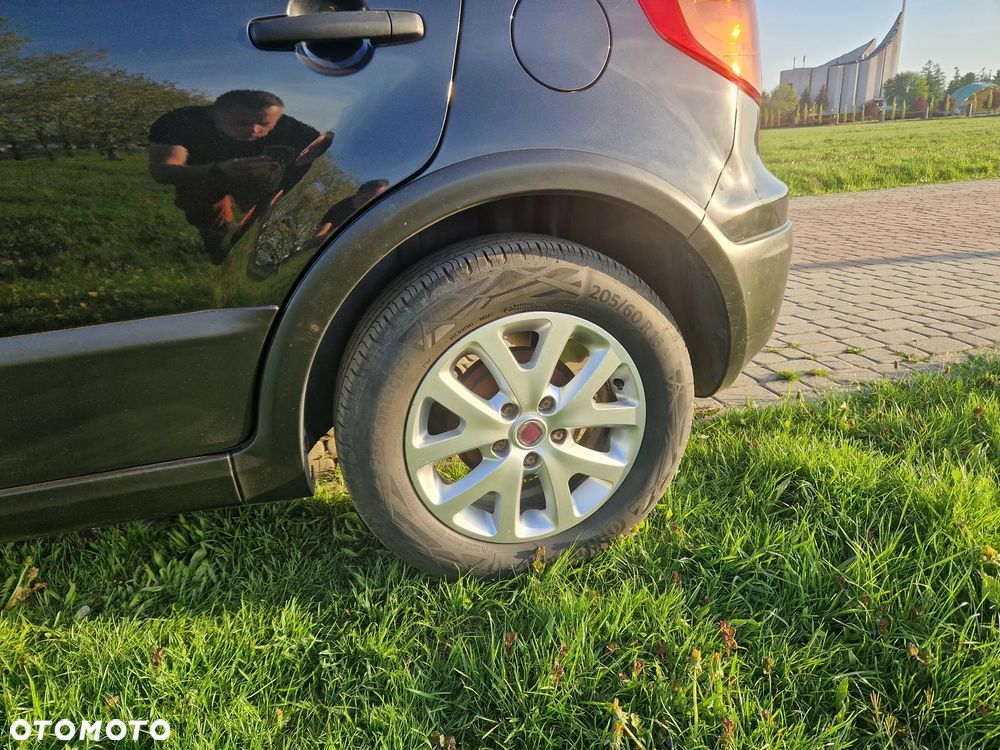 Fiat Sedici 1.6 16V 4x2 Dynamic Plus - 14