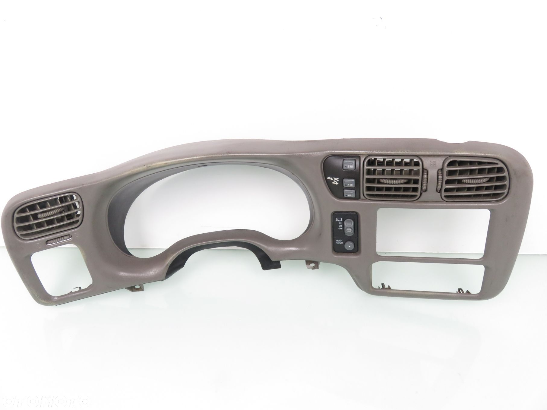 PANEL KONSOLA RAMKA LICZNIKA CHEVROLET BLAZER S10 - 1