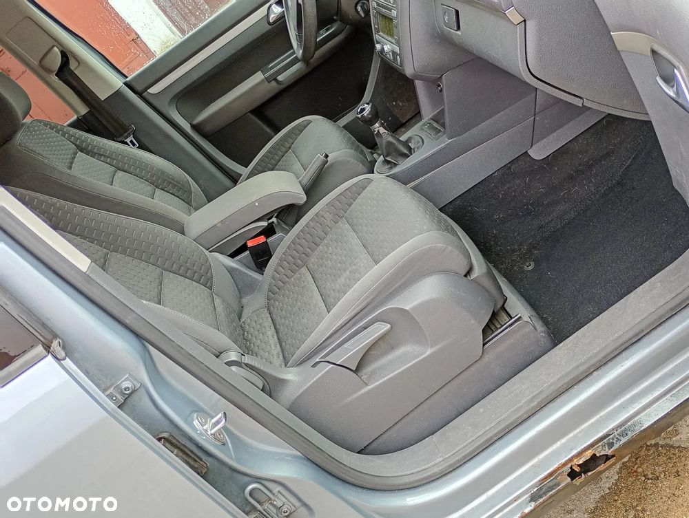 Volkswagen Caddy Life - 10