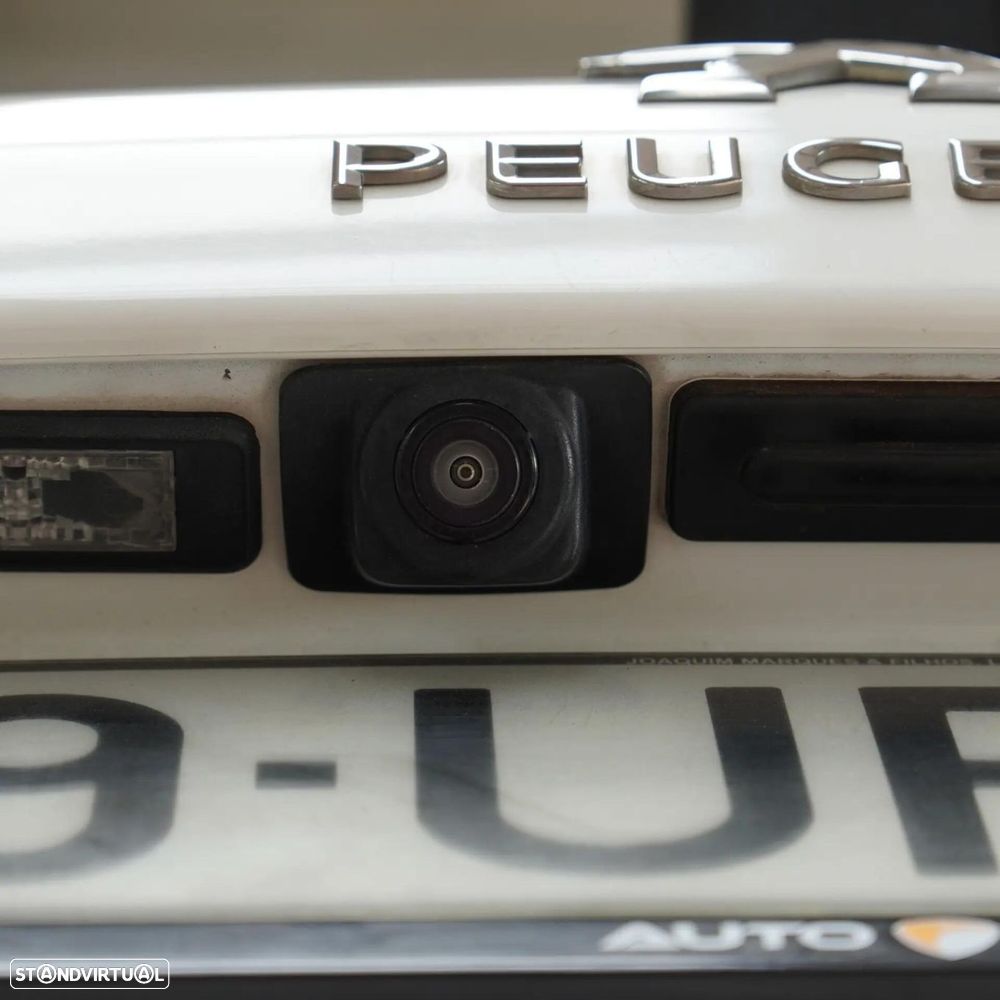 Peugeot 308 - 40