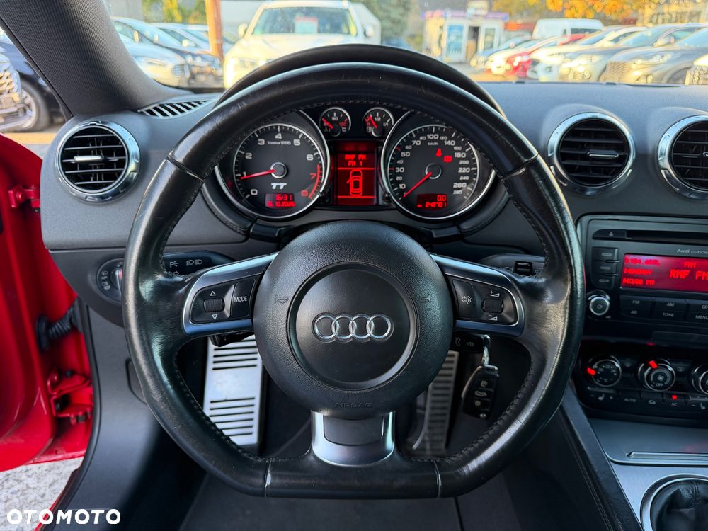Audi TT Coupé - 19