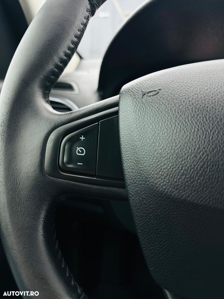 Renault Megane dCi 110 FAP LIMITED - 27