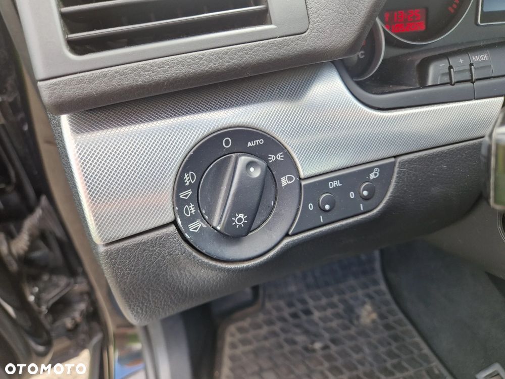 Audi A4 Avant 1.9 TDI - 17