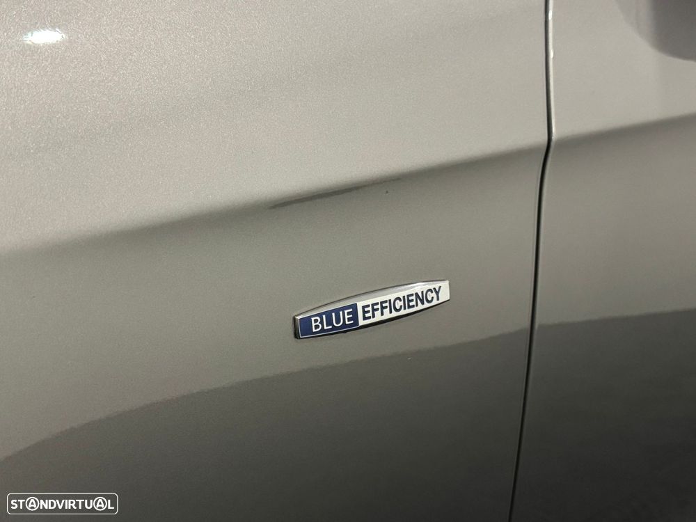 Mercedes-Benz E 250 CDi Avantgarde BlueEfficiency Auto. - 18