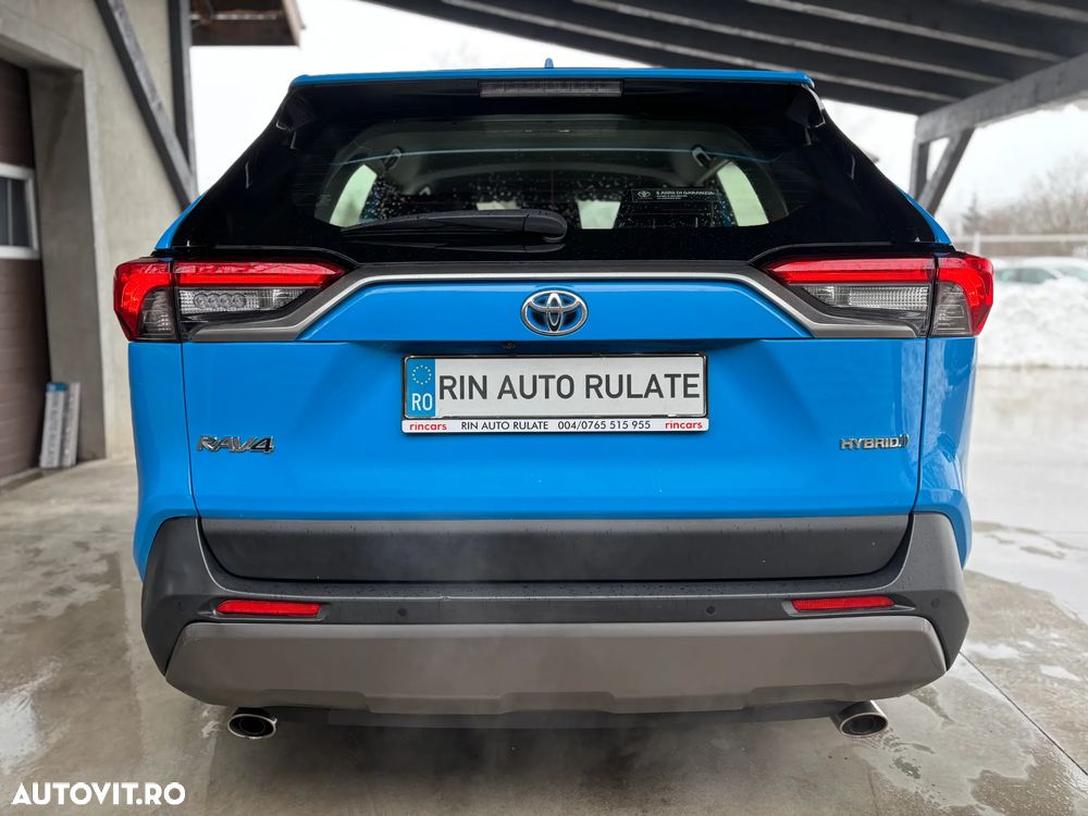 Toyota RAV4 - 11