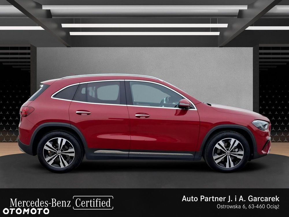 Mercedes-Benz GLA - 6