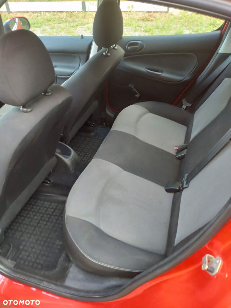 Peugeot 206 1.4 Trendy - 5