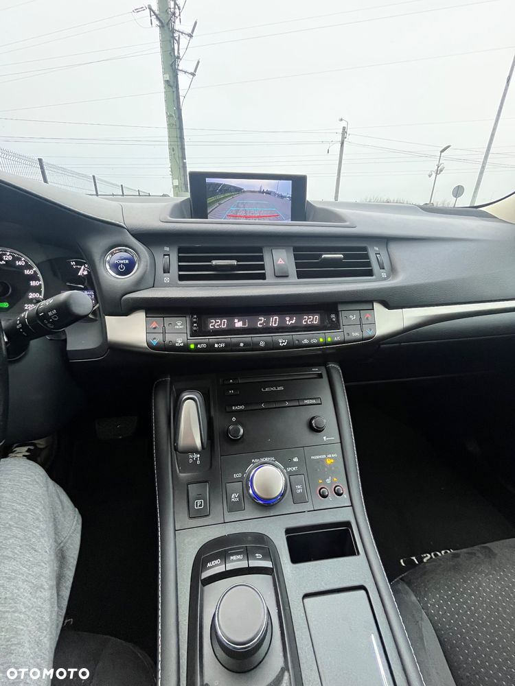 Lexus CT 200h Business Edition - 13