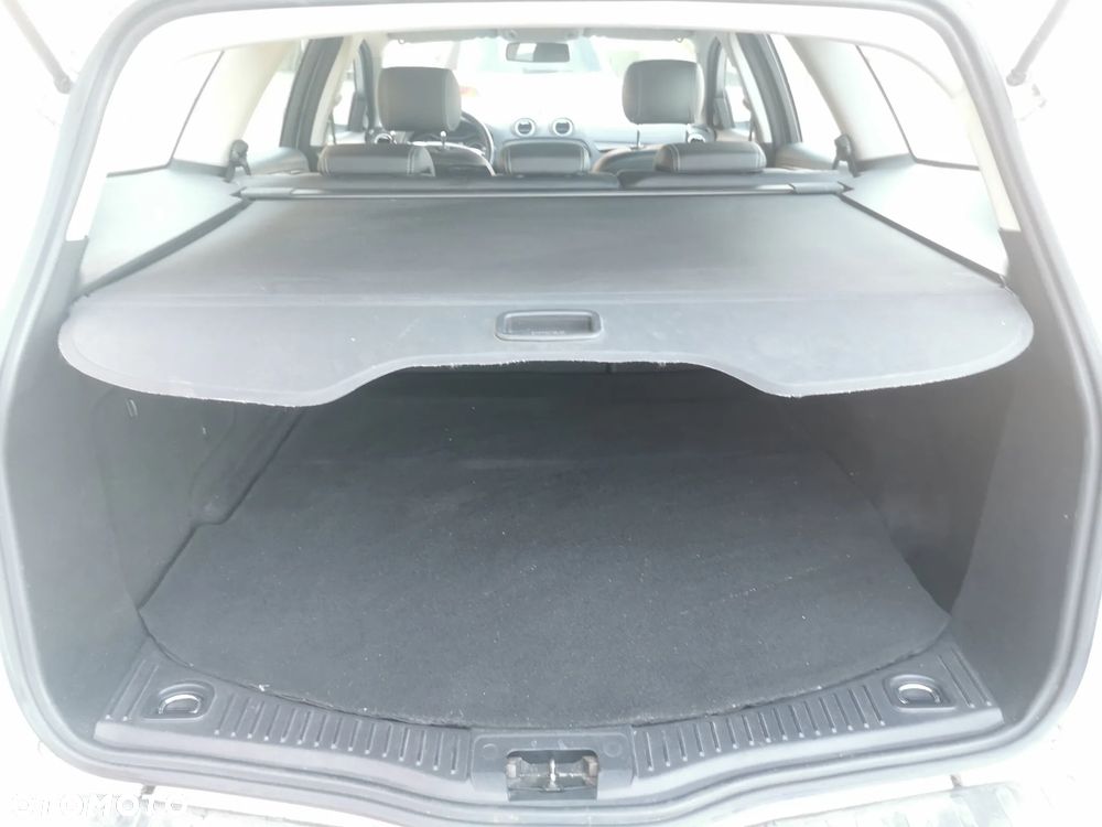 Ford Mondeo 2.2 TDCi Titanium X - 11
