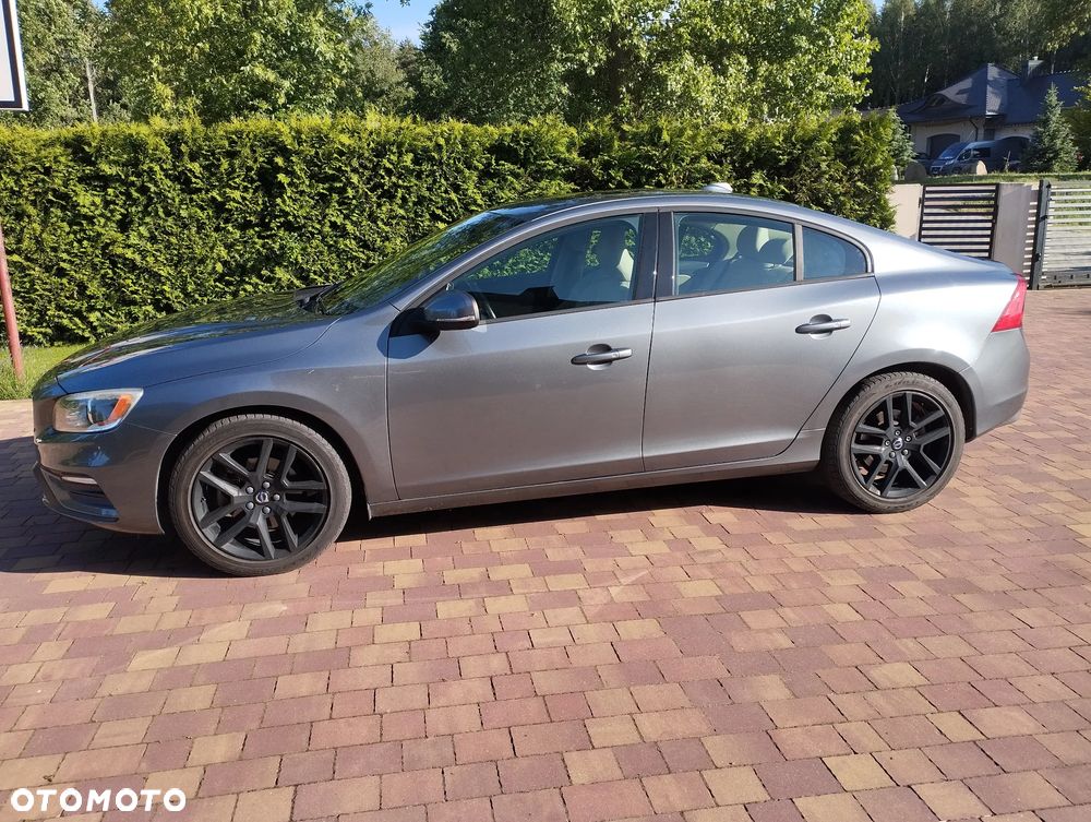 Volvo S60 T5 Drive-E R-Design Momentum - 2