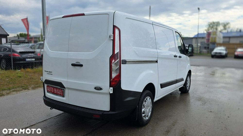 Ford Transit Custom - 9